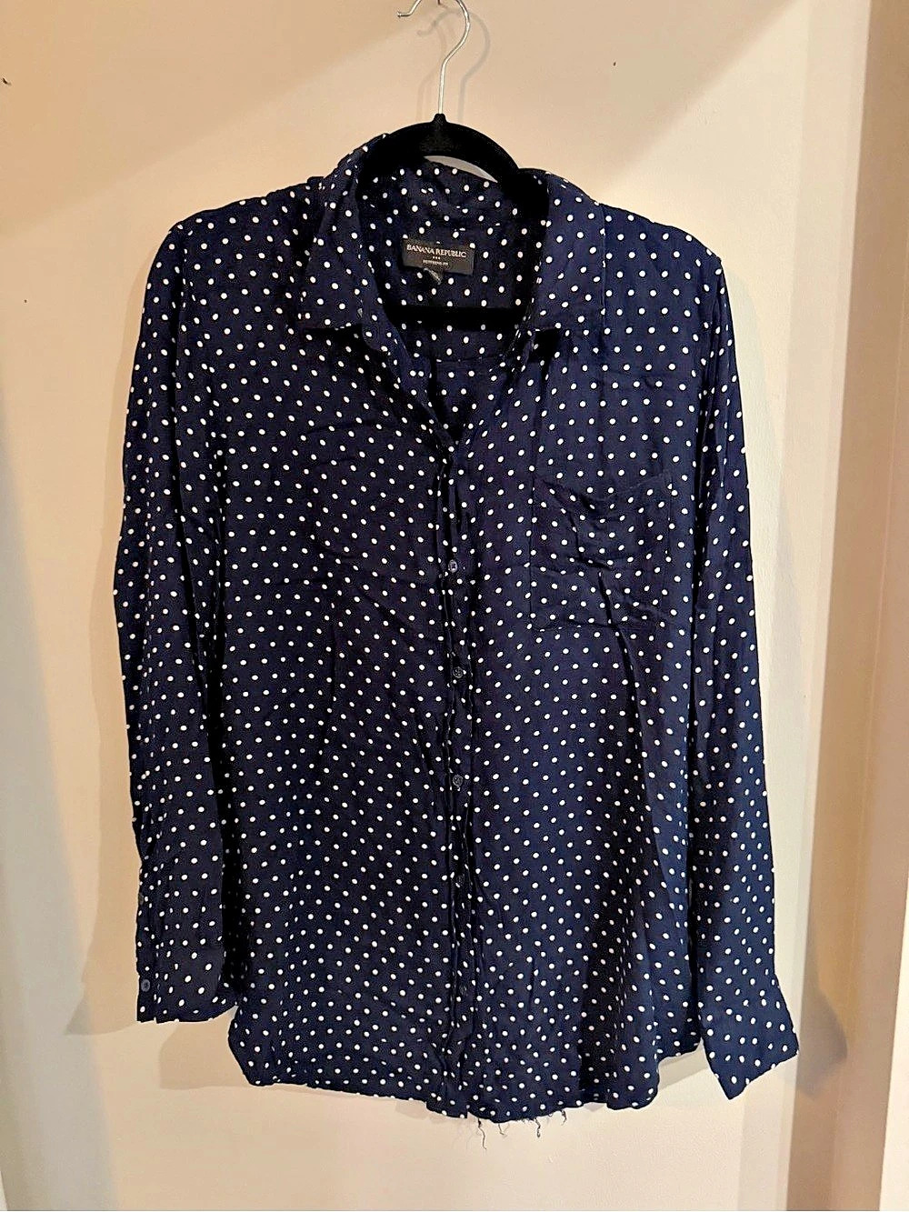 Banana Republic Polka Dot Button Down in Blue & White Size XL